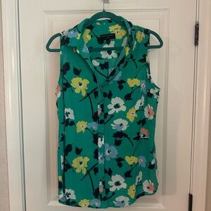 Banana Republic Green Floral Sleeveless Button-Front Blouse